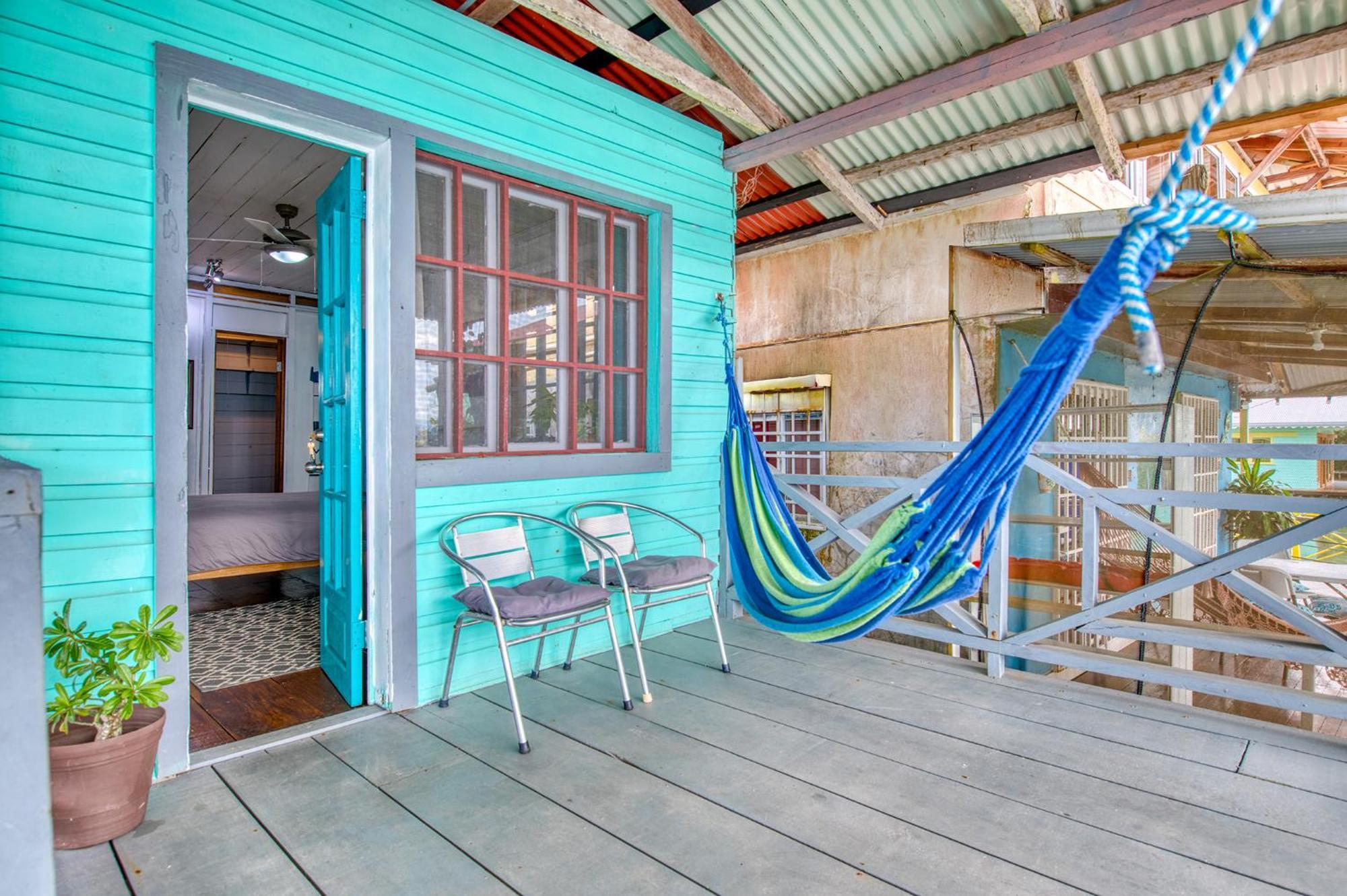 Saigon Bay Bed & Breakfast Bocas Town Exterior foto