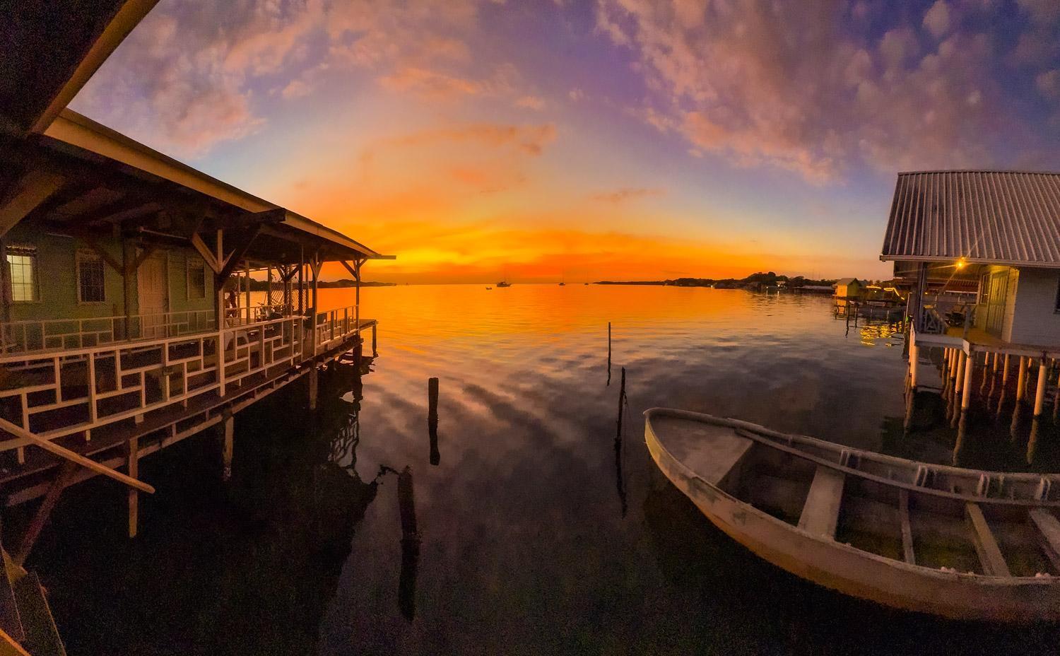 Saigon Bay Bed & Breakfast Bocas Town Quarto foto