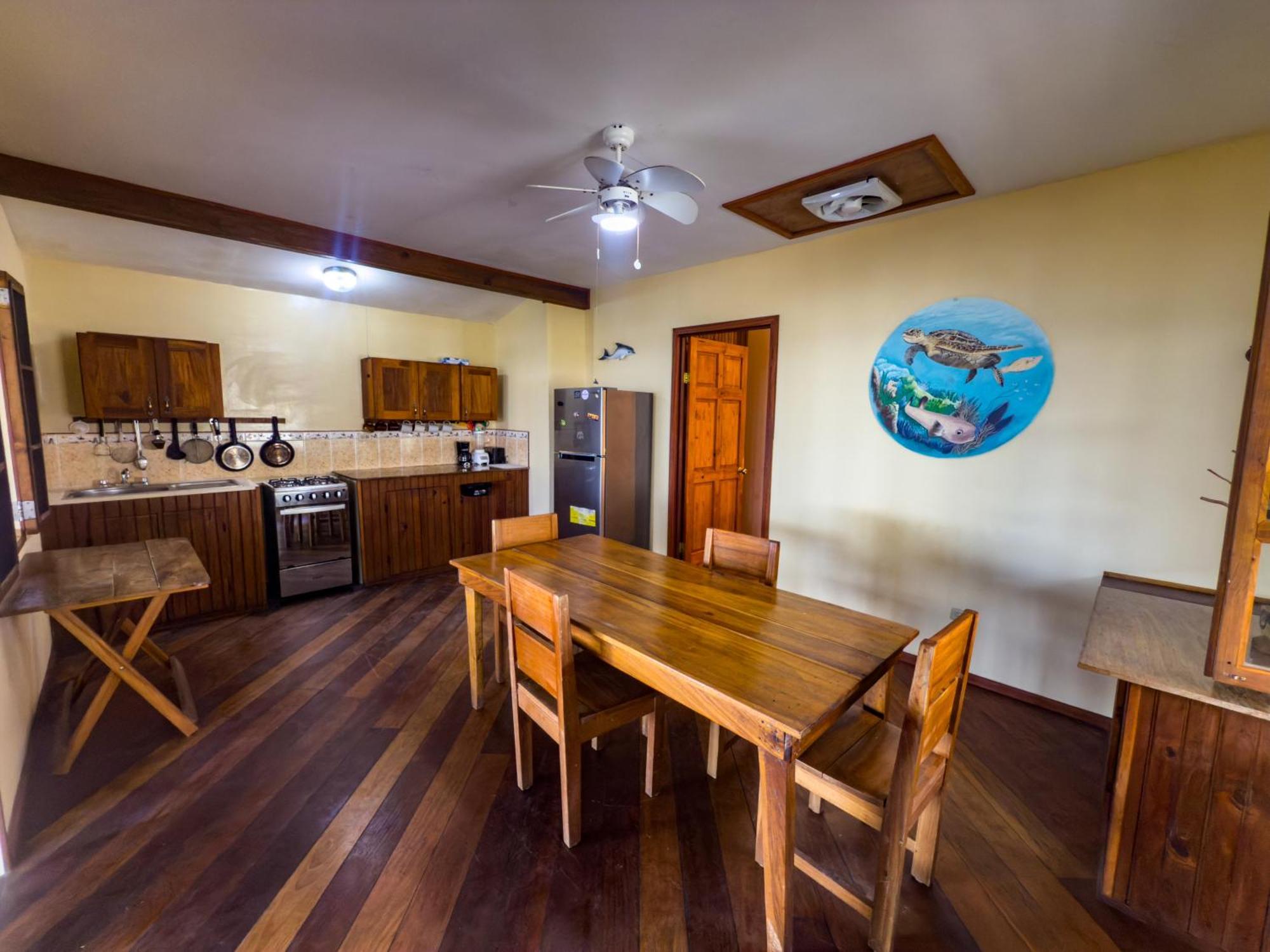 Saigon Bay Bed & Breakfast Bocas Town Quarto foto